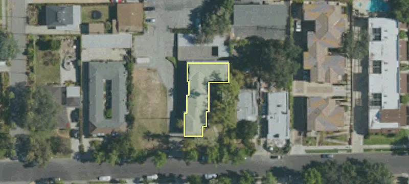 439 Mariposa Ave