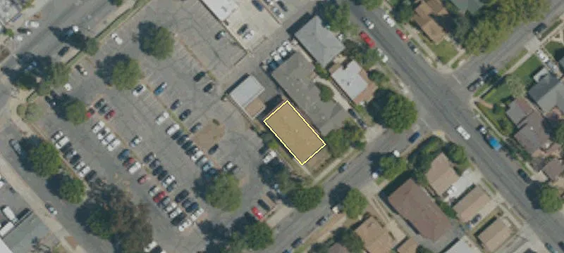 321 Macneil St