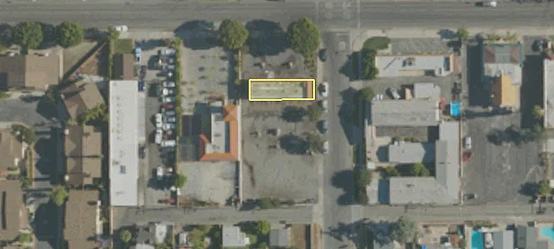 2120 Huntington Dr