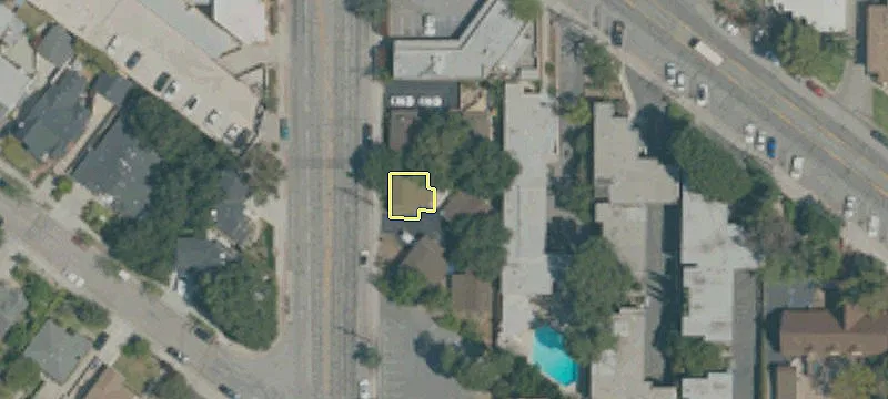 4034 La Crescenta Ave