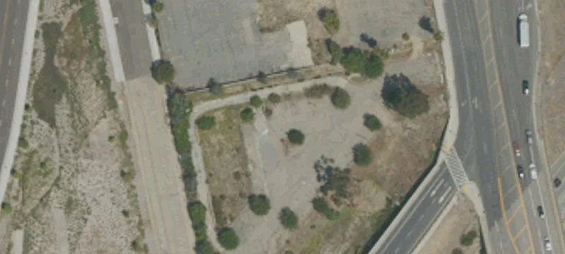 527 Grand Ave