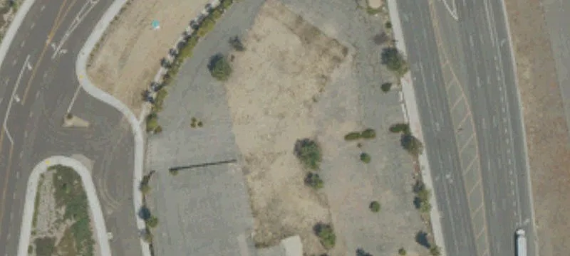 525 Grand Ave