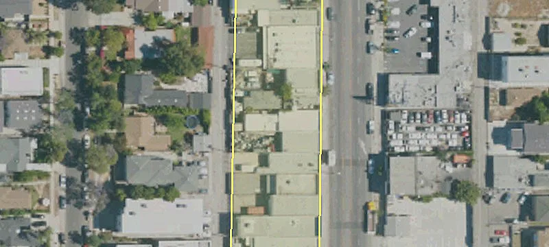 5643 Cahuenga Blvd