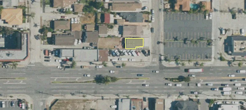 4439 Imperial Hwy