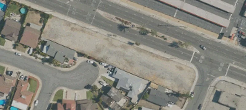 8540 Beverly Blvd