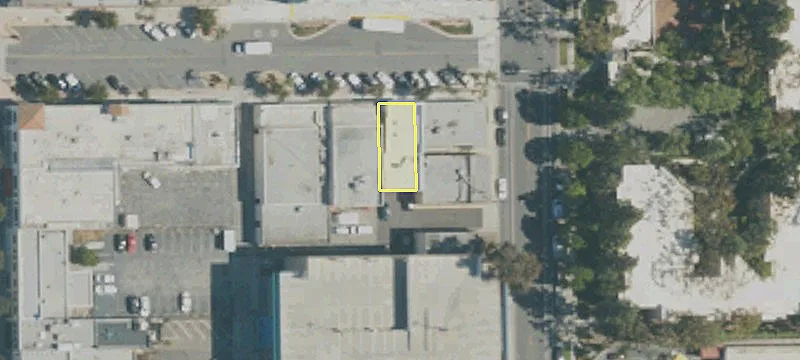 330 Queen St