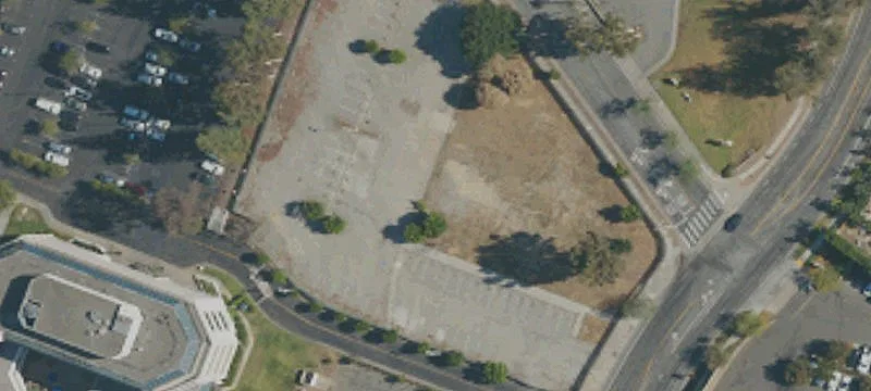 9829 La Serna Dr