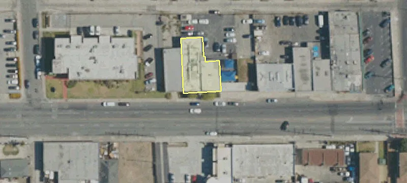 537 Compton Blvd
