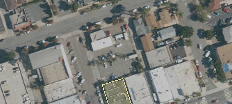 711 A Ave