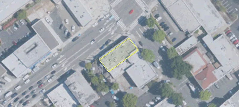 22507 Main St