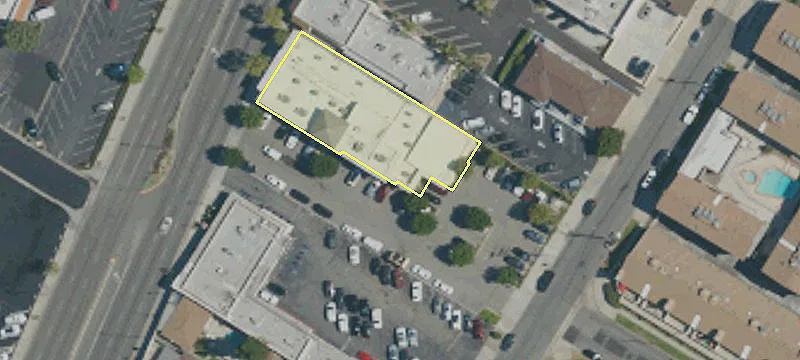 10226 Lakewood Blvd