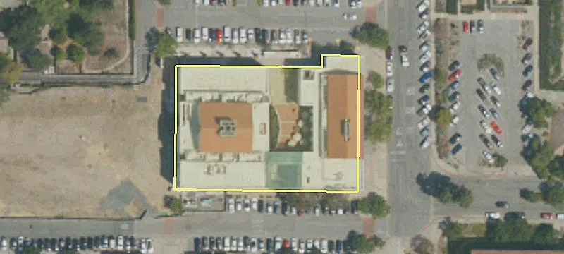 925 Mls Ave