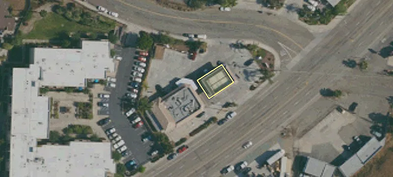 8170 Broadway