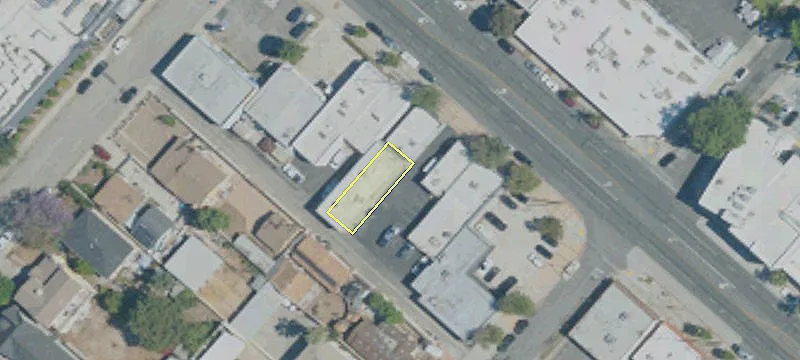 1808 Victory Blvd