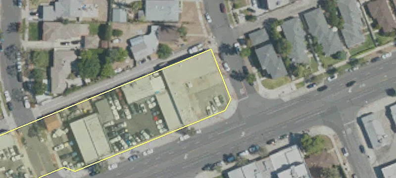 1313 Burbank Blvd