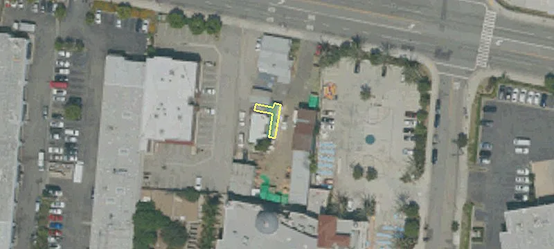 19148 Walnut N Dr