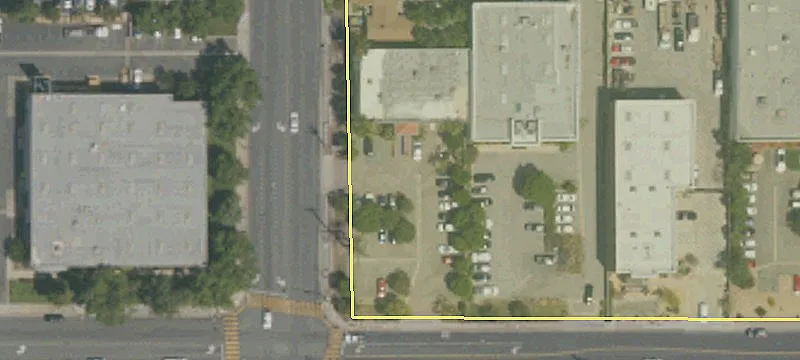 910 Amelia Ave