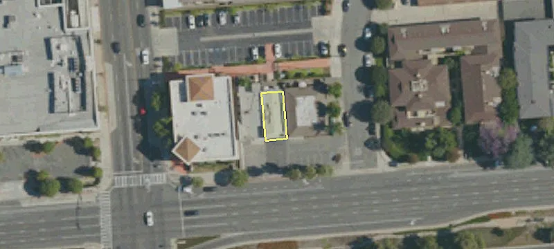 1041 Huntington Dr