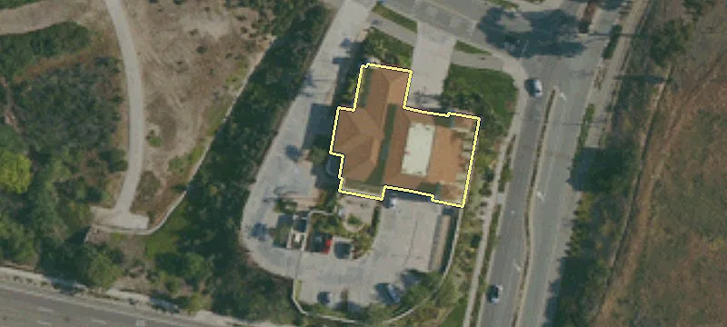 1180 Woods Dr