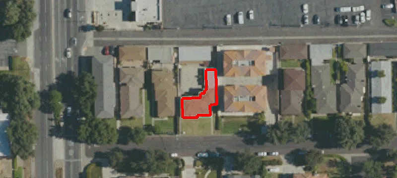 15 Christina St