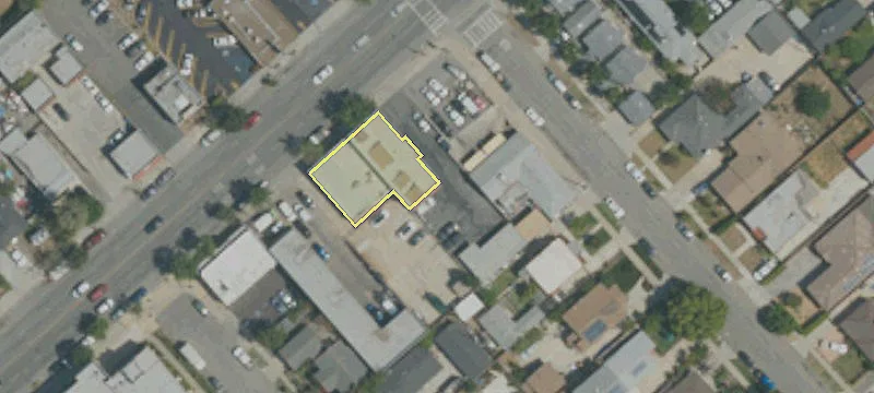 666 Maclay Ave