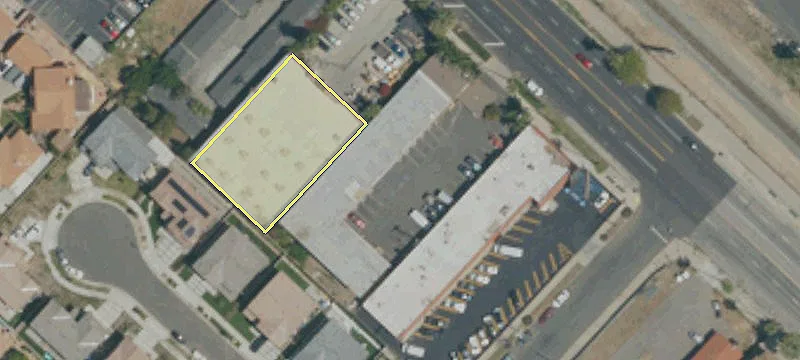 13055 San Fernando Rd