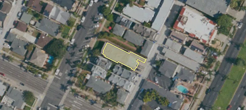 263 D Ave
