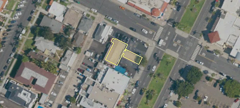 900 Orange Ave
