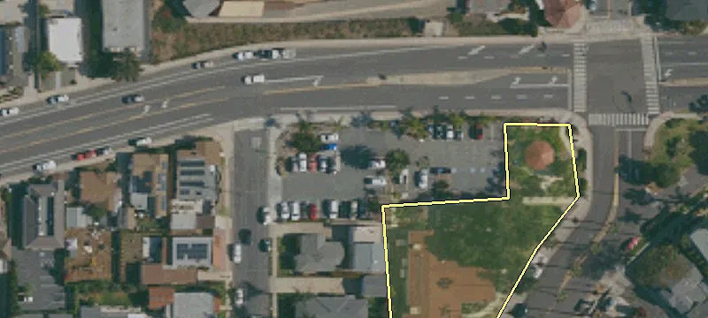 University Ave
