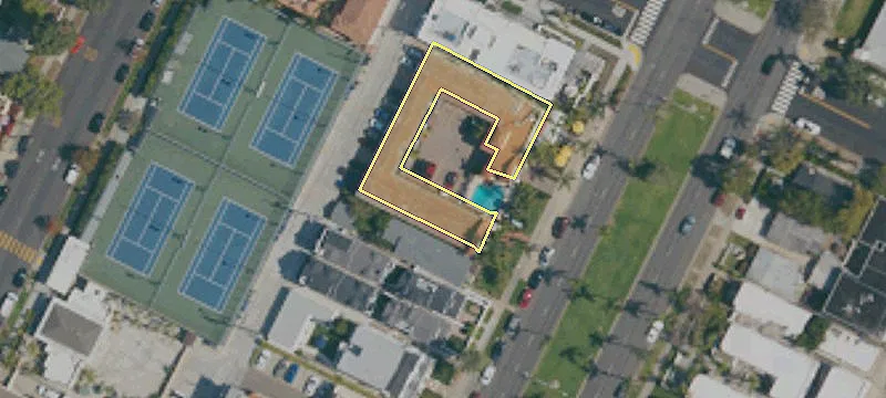 520 Orange Ave
