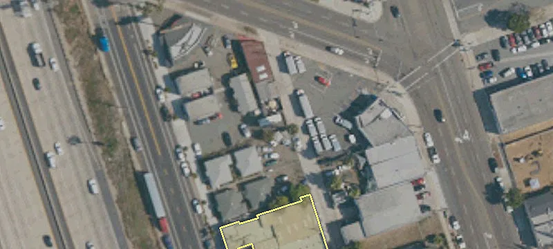 Main St
