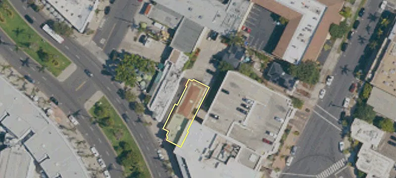 1111 Orange Ave
