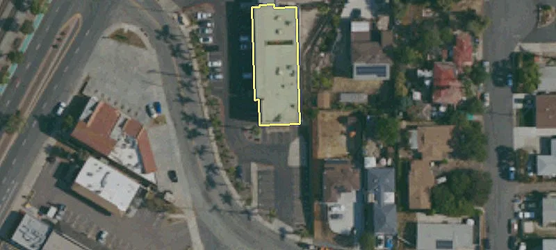 Palm Ave