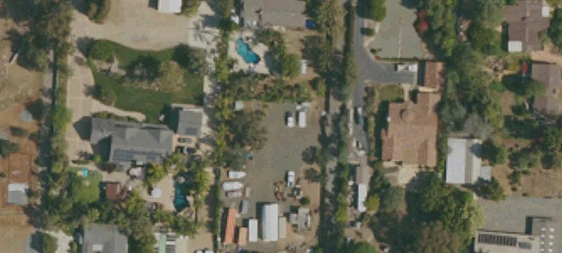 2219 Catalina Ave
