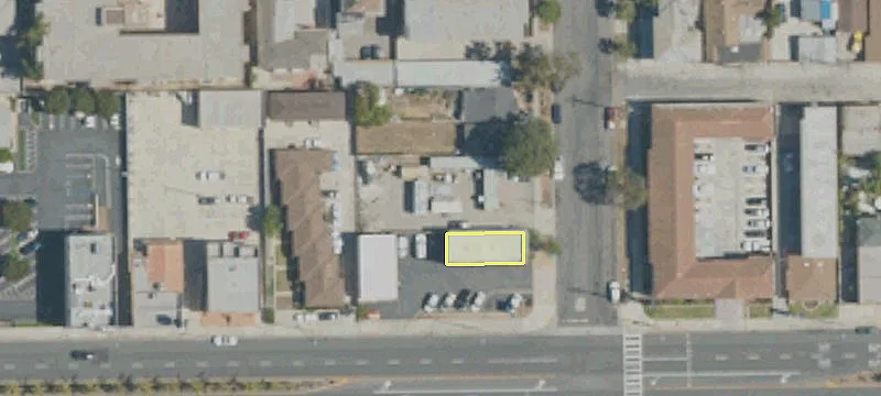 123 Cedar Ave