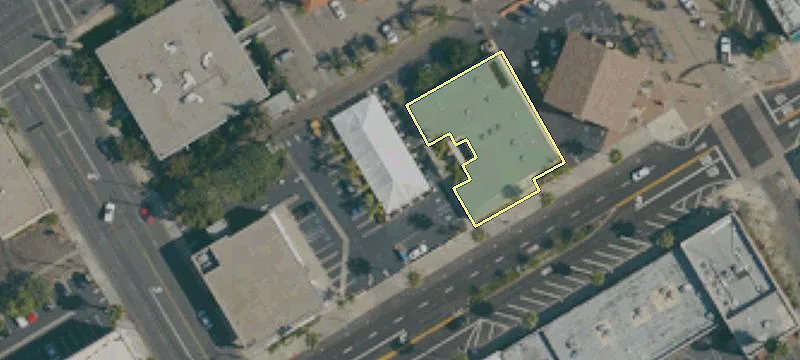 220 Grand Ave