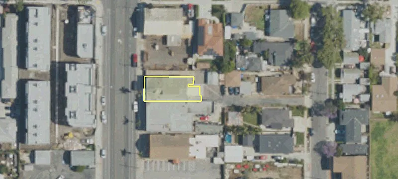 24812 Narbonne Ave