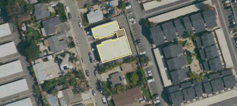 141 Johnston Ln