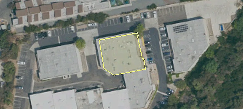 6056 Corte Del Cedro