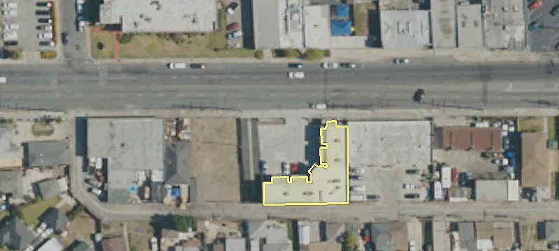 Compton, CA 90221
