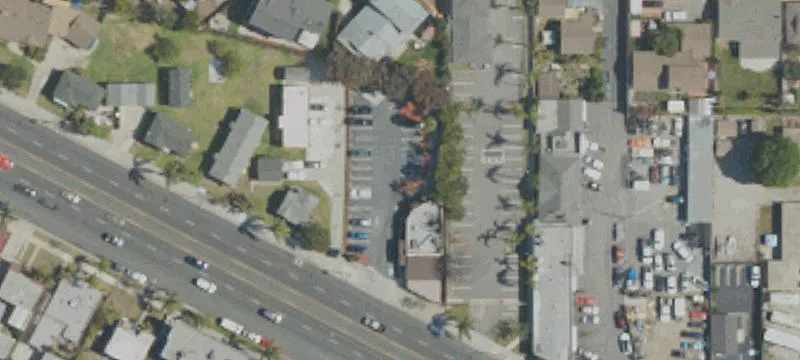 2087 Lomita Blvd