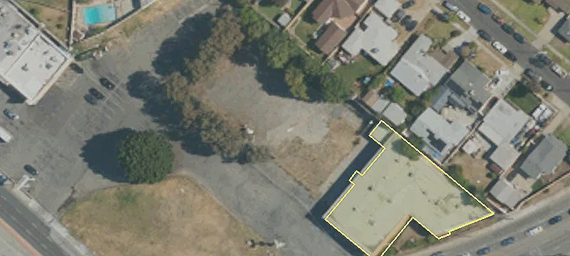 13555 Telegraph Rd