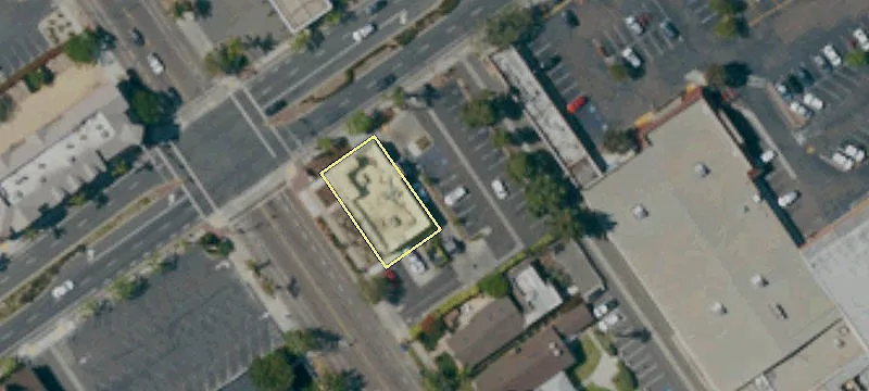 901 Carlsbad Vlg Dr