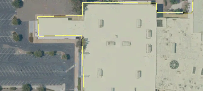 2561 El Camino Real