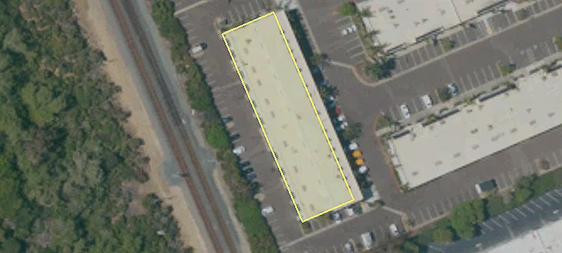 5355 Avenida Encinas