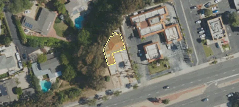 2127 Palos Verdes N Dr