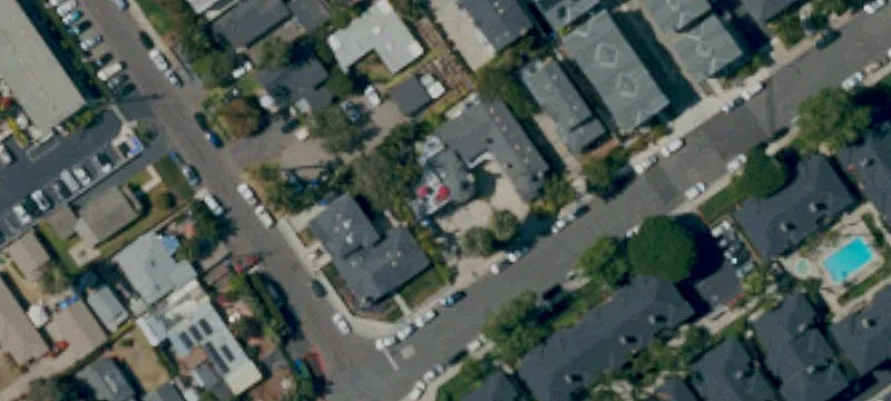 320 Walnut Ave