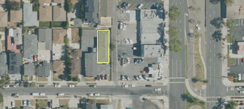 17023 Hawthorne Blvd