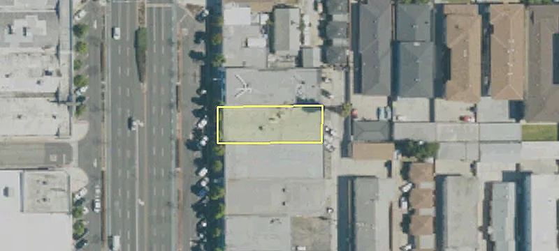 13048 Hawthorne Blvd
