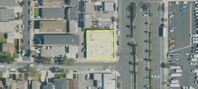 13931 Hawthorne Blvd